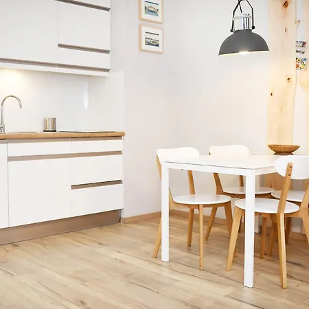 Navigator-blizej Morza 96 Kołobrzeg