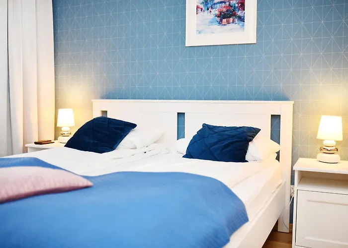 Navigator-blizej Morza 96 דירה *