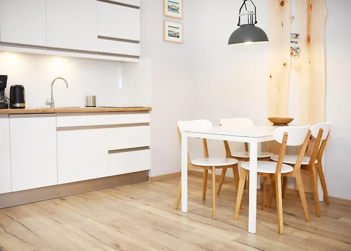 Navigator-blizej Morza 96 קולובז'ג