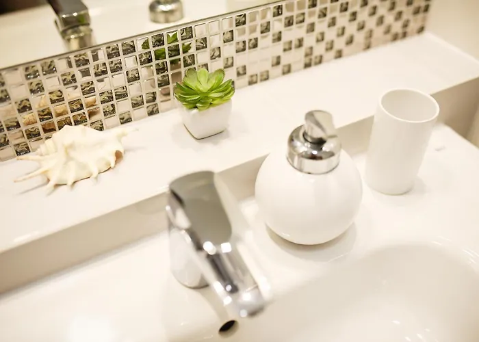 Navigator-blizej Morza 96 דירה *